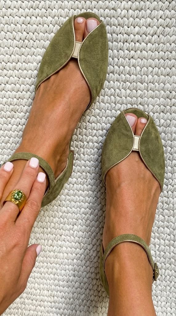Olivia | Sandales Vert Sauge Élégant