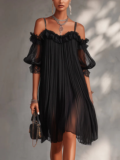 VITTORIA | Mini Robe Noire en Mousseline à Épaules Dénudées Avec Finitions en Dentelle