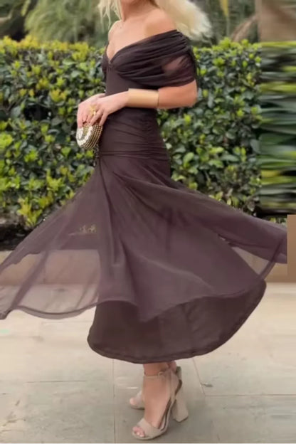 LOUISE | Robe longue élégante avec décolleté en V