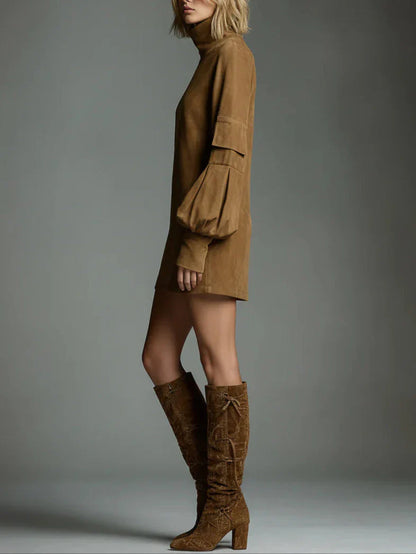 Beli | Mini vestido de ante suelto con cuello alto