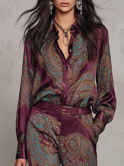 Ensemble chemise et pantalon large en satin paisley bordeaux