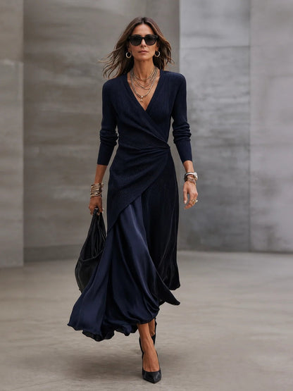 Loren | Robe maxi asymétrique bleu marine en satin
