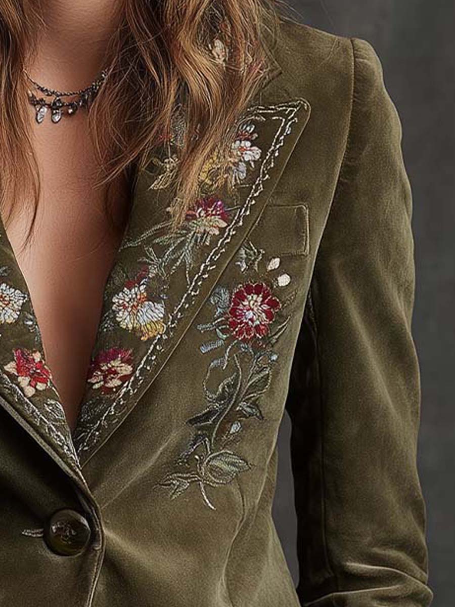 Blazer en Velours Vert Olive avec Broderies Florales Raffinées