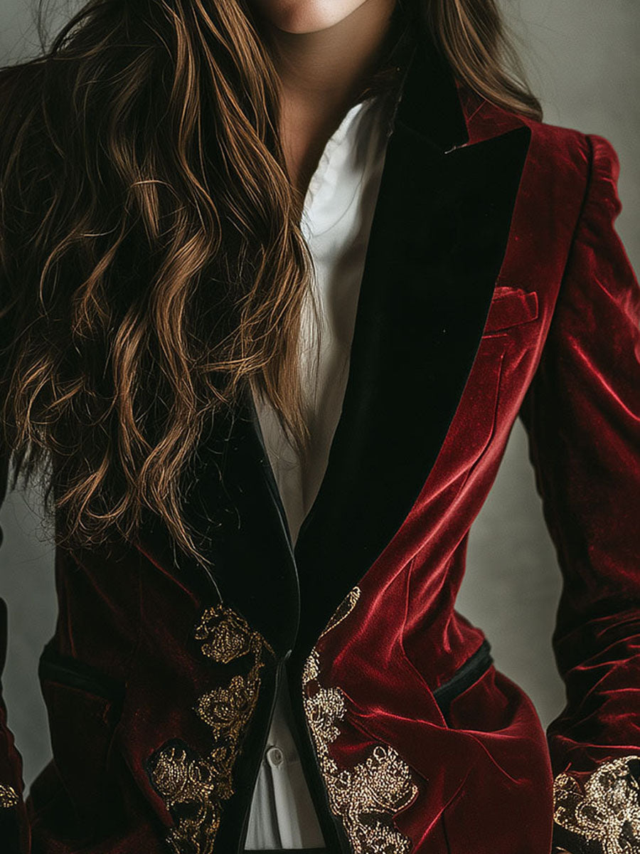 Blazer de Luxe en Velours Noir à Col Doré et Broderies Élégantes