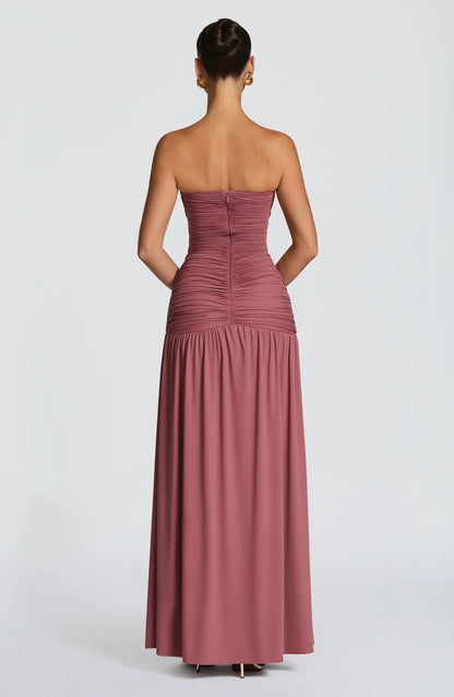 JUNIA | Robe longue au design satiné