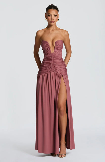 JUNIA | Robe longue au design satiné