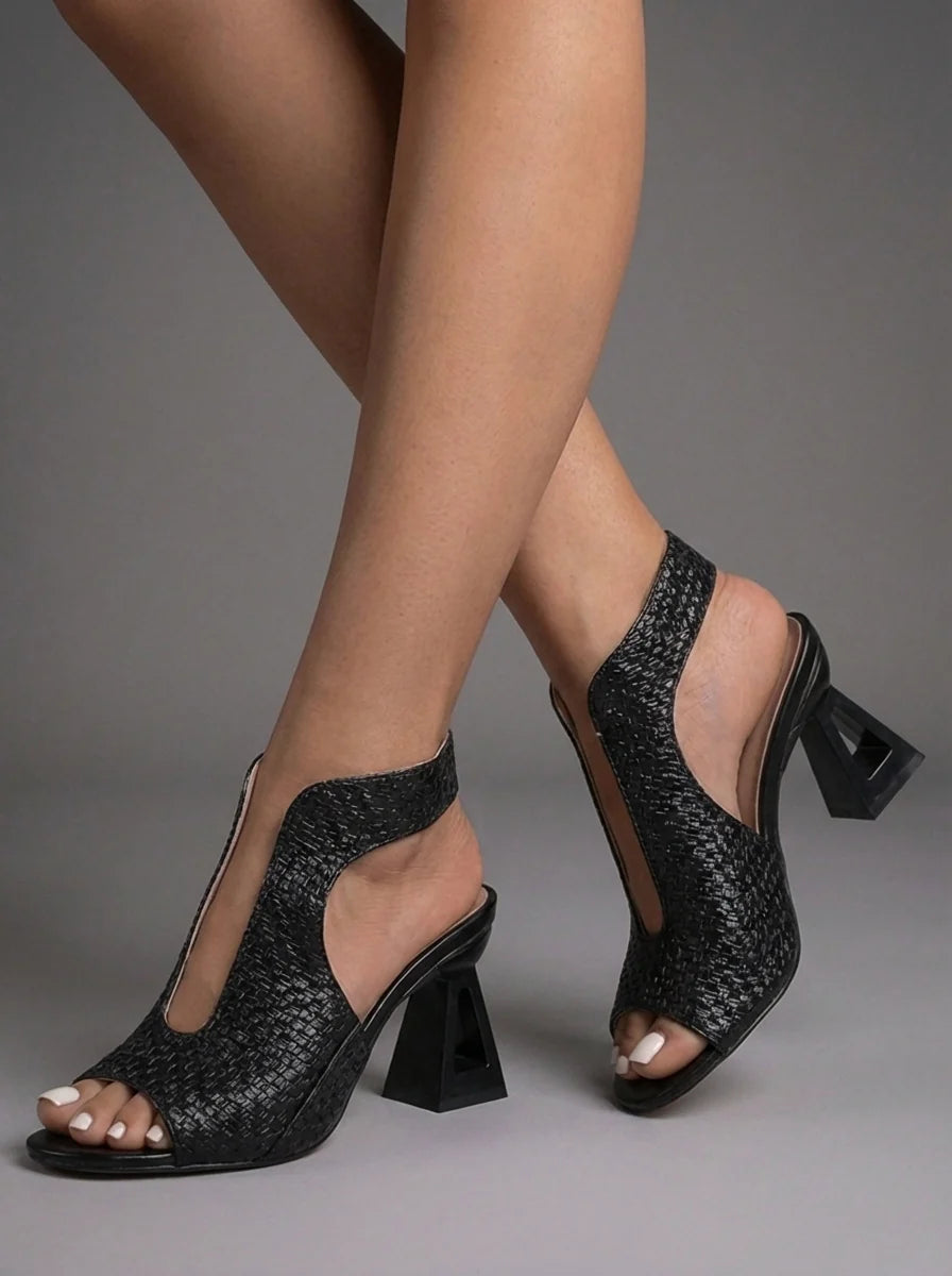 VITORIA | Sandales Élégantes à Talons Tressés Édition Limitée